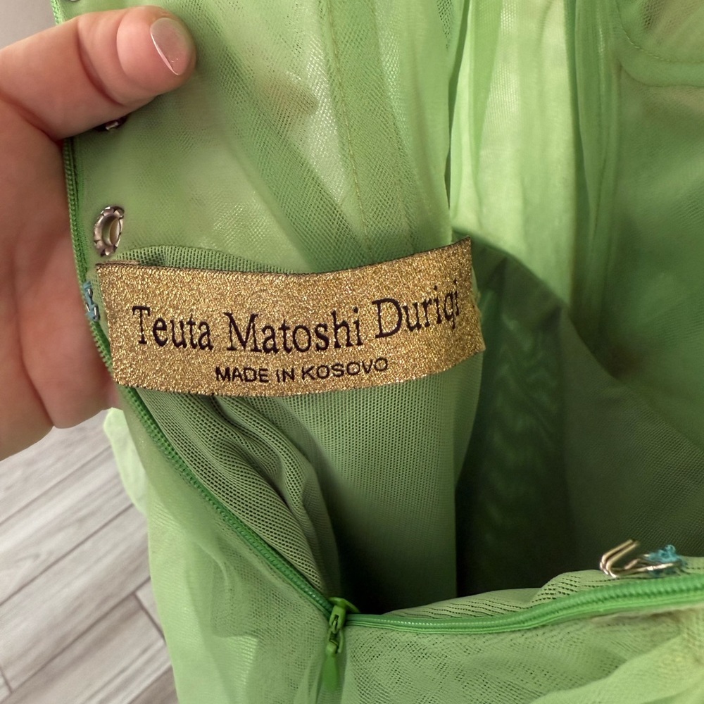 AUTHENTIC Teuta Matoshi Green Fairytale Dress - Picture 7 of 8